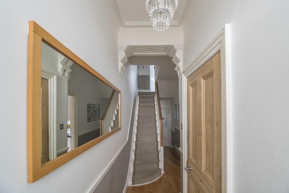 Stylish Family Home In Battersea Vr London Exterior foto